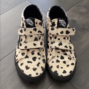 Vans beige and black hearts